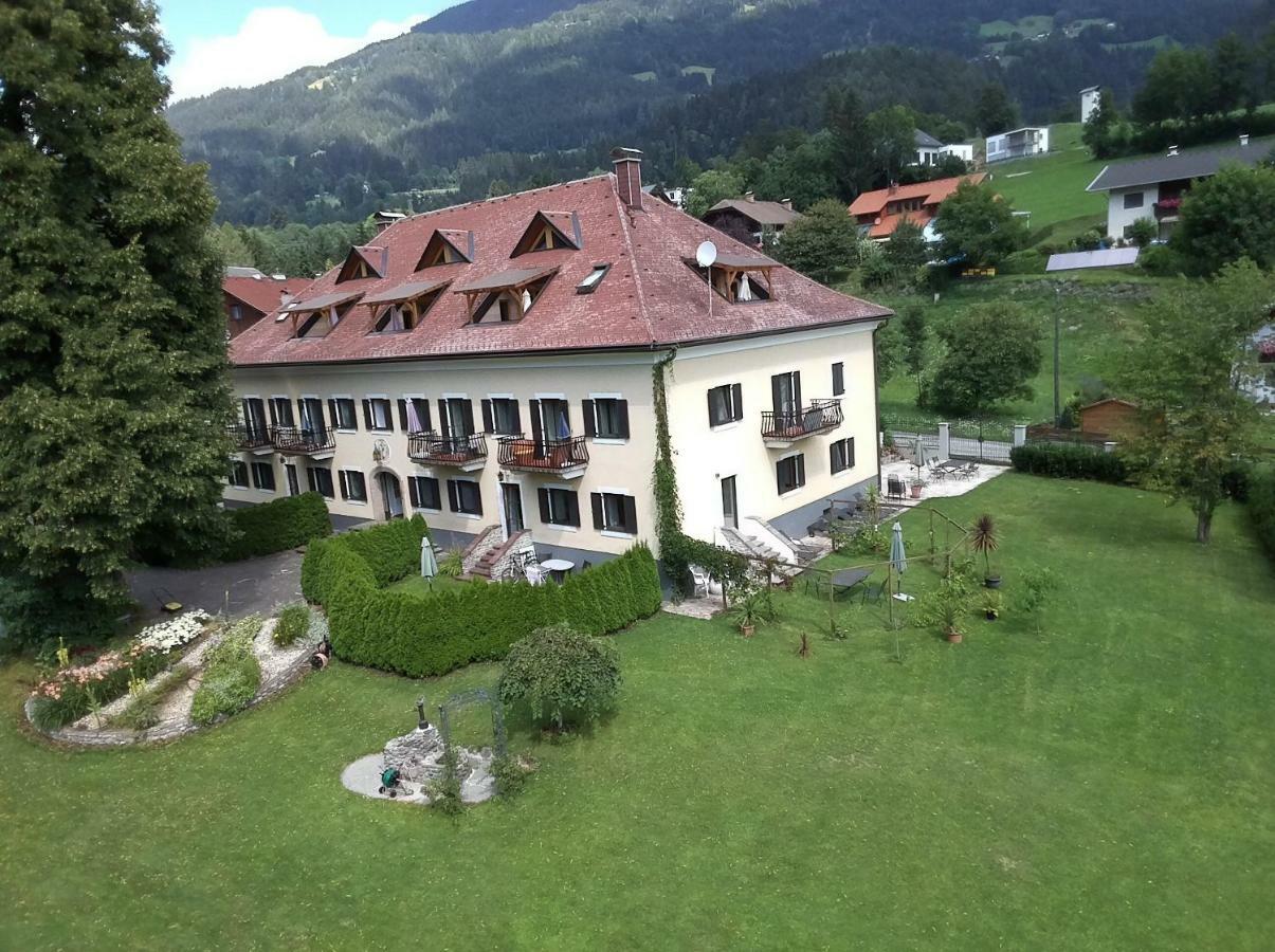Garten- & Loggia-Appartement Herrenhaus Dellach im Drautal Exterior photo