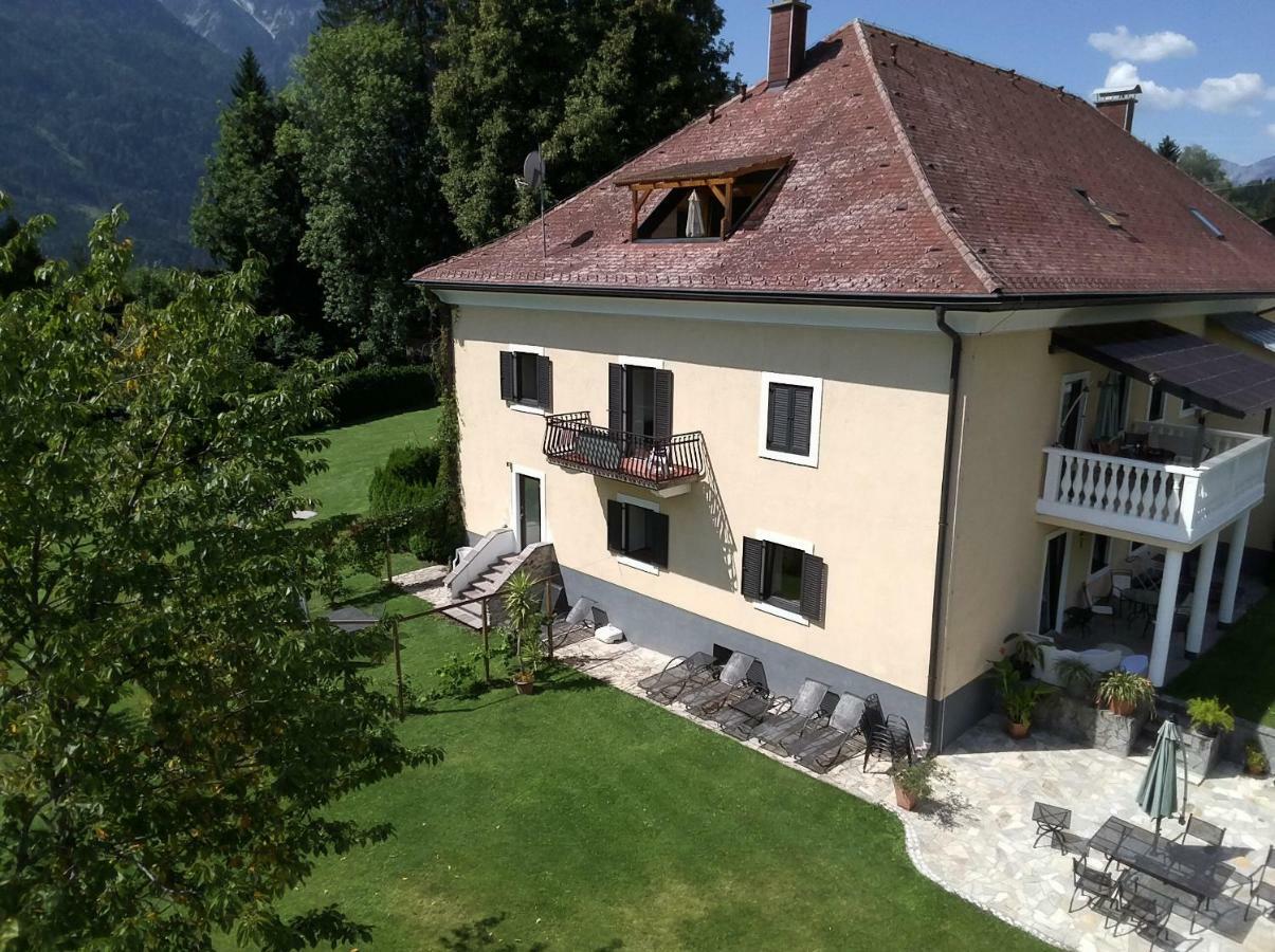 Garten- & Loggia-Appartement Herrenhaus Dellach im Drautal Exterior photo